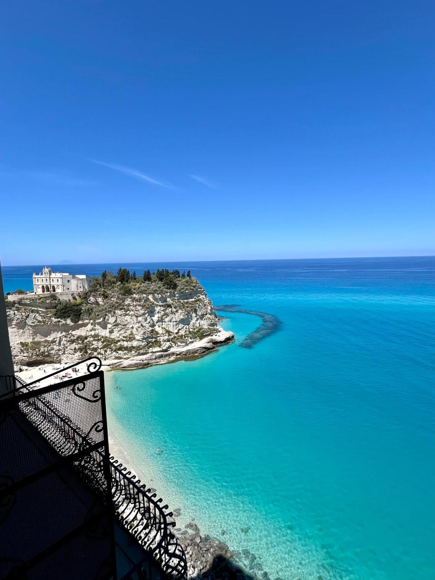 A Casa Di Nicoletta Villa Tropea Exteriör bild